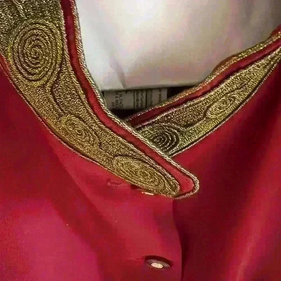 Louis Fe’raud ladies jacket. Size 8. Gorgeous detail on collar and sleeves. - Picture 9 of 11